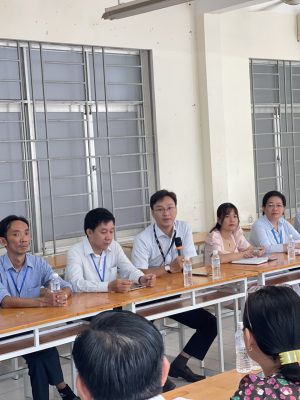 Thầy Nguyễn Đắc Hiển - Trưởng Phòng Đào tạo chia sẻ kinh nghiệm trong công tác tuyển sinh và chuyển đổi số