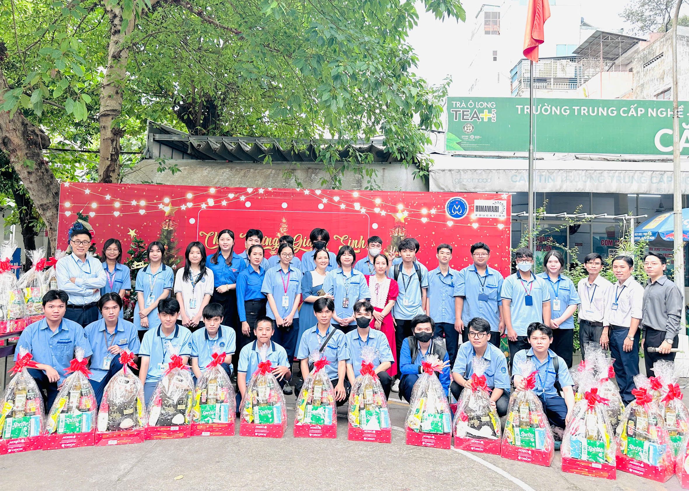 45603306914287328595