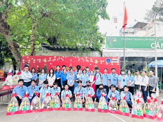 B718bc445e6ad134887b3